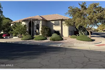 4064 E Hale Circle, Mesa, AZ 85205 - Photo 2