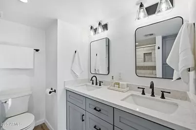 4925 N 73rd Street #1, Scottsdale, AZ 85251 - Photo 12