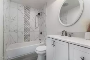 619 W Chipman Rd, Phoenix, AZ 85041 - Photo 14