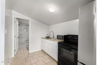 619 W Chipman Road, Phoenix, AZ 85041 - Photo 24