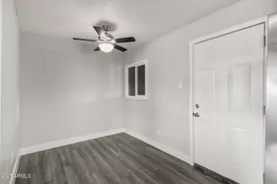 619 W Chipman Rd, Phoenix, AZ 85041 - Photo 12