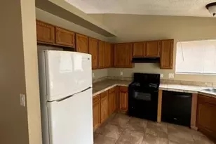 8520 W Palm Ln, Phoenix, AZ 85037 - Photo 12