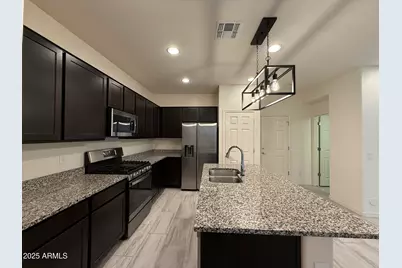 1708 S 83rd Way, Mesa, AZ 85209 - Photo 2