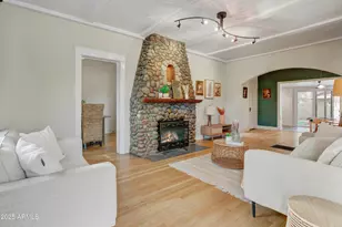 2546 N 9th St, Phoenix, AZ 85006 - Photo 2