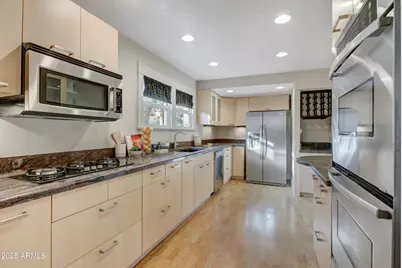 2546 N 9th Street, Phoenix, AZ 85006 - Photo 12