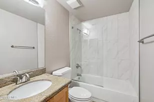 1321 E Desert Flower Ln, Phoenix, AZ 85048 - Photo 18