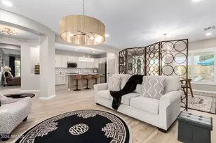 12860 W Junipero Dr, Sun City West, AZ 85375 - Photo 10