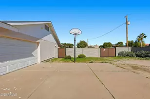 7016 E Menlo St, Mesa, AZ 85207 - Photo 42