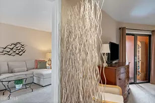 12222 N Paradise Vlg Pkwy S, Phoenix, AZ 85032 - Photo 14