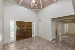49 Biltmore Estate, Phoenix, AZ 85016 - Photo 14