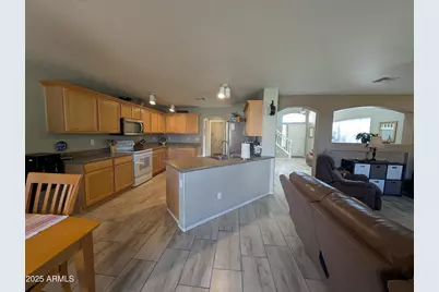 12966 W Catalina Drive, Avondale, AZ 85392 - Photo 6