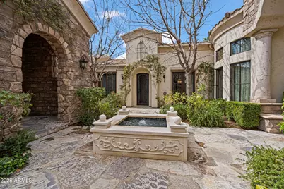 6322 E Turquoise Avenue, Paradise Valley, AZ 85253 - Photo 2