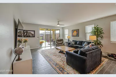 19567 W Edgemont Avenue, Buckeye, AZ 85396 - Photo 8