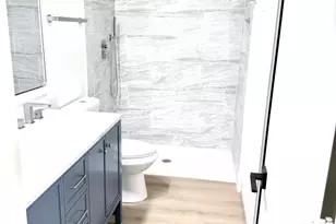 8042 S 25th St, Phoenix, AZ 85042 - Photo 8