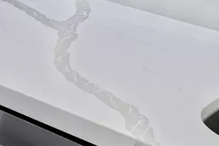 8042 S 25th St, Phoenix, AZ 85042 - Photo 4