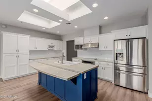 5001 E Mitchell Dr, Phoenix, AZ 85018 - Photo 12