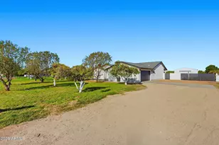 19012 E Karsten Dr, Queen Creek, AZ 85142 - Photo 4