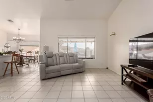 1320 E Cottonwood Ln, Phoenix, AZ 85048 - Photo 10