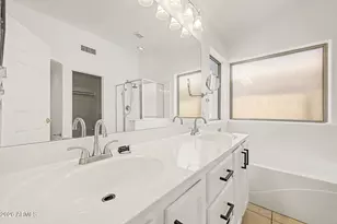 1320 E Cottonwood Ln, Phoenix, AZ 85048 - Photo 16