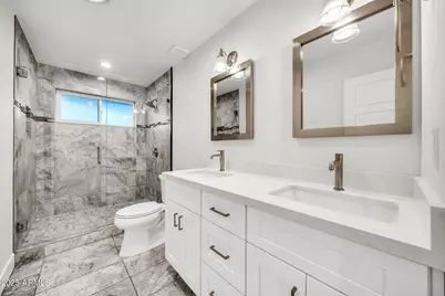 641 W Linger Lane, Phoenix, AZ 85021 - Photo 16