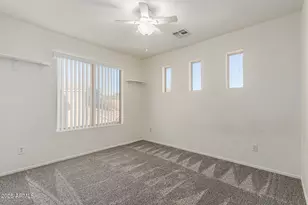 390 S Elm Ct, Gilbert, AZ 85296 - Photo 32