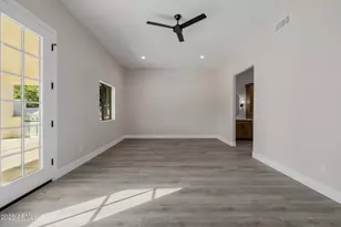 8451 W Daley Ln, Peoria, AZ 85383 - Photo 18