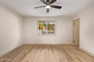 2910 W Anderson Dr, Phoenix, AZ 85053 - Photo 46