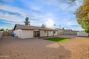 2910 W Anderson Dr, Phoenix, AZ 85053 - Photo 72