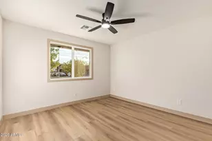 2910 W Anderson Dr, Phoenix, AZ 85053 - Photo 58