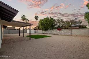 2910 W Anderson Dr, Phoenix, AZ 85053 - Photo 68