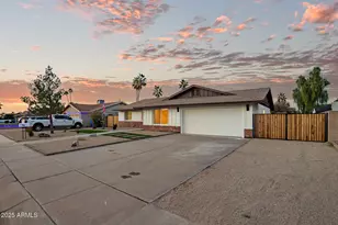 2910 W Anderson Dr, Phoenix, AZ 85053 - Photo 6