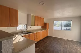 34555 S K Field Rd, Black Canyon City, AZ 85324 - Photo 14