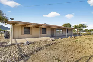 26402 S Valencia Ave, Queen Creek, AZ 85142 - Photo 2