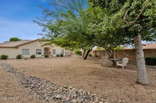 10408 W Burnett Rd, Peoria, AZ 85382 - Photo 6