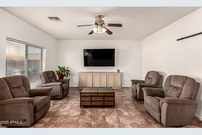 10536 W Magnolia Street, Tolleson, AZ 85353 - Photo 8