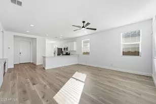 38030 N Front Runner Ln, San Tan Valley, AZ 85140 - Photo 18