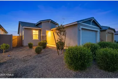 38030 N Front Runner Lane, San Tan Valley, AZ 85140 - Photo 2