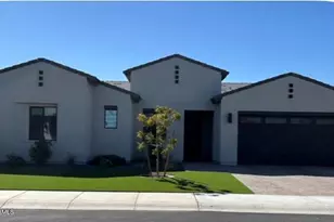 8025 W Nicolet Ave, Glendale, AZ 85303 - Photo 2