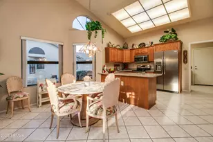 13723 W Greenview Dr, Sun City West, AZ 85375 - Photo 14