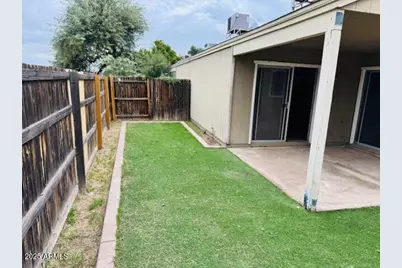 4044 E Carson Road, Phoenix, AZ 85042 - Photo 6