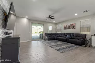 9826 E Radioactive Dr, Mesa, AZ 85212 - Photo 4