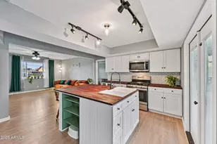 3338 W Corrine Dr, Phoenix, AZ 85029 - Photo 10