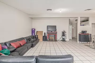 6718 W Catalina Drive, Phoenix, AZ 85033 - Photo 12