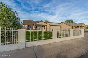 6718 W Catalina Dr, Phoenix, AZ 85033 - Photo 2