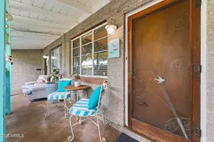 2343 E Earll Dr, Phoenix, AZ 85016 - Photo 4