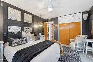 2343 E Earll Dr, Phoenix, AZ 85016 - Photo 36