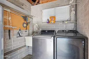 2343 E Earll Dr, Phoenix, AZ 85016 - Photo 40