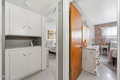 2343 E Earll Drive, Phoenix, AZ 85016 - Photo 14