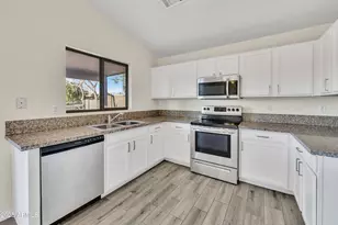 9918 E Delta Cir, Mesa, AZ 85208 - Photo 10