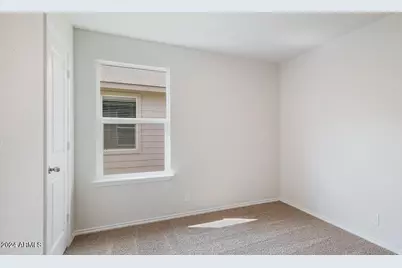 2040 W Starkey Avenue, Apache Junction, AZ 85120 - Photo 6